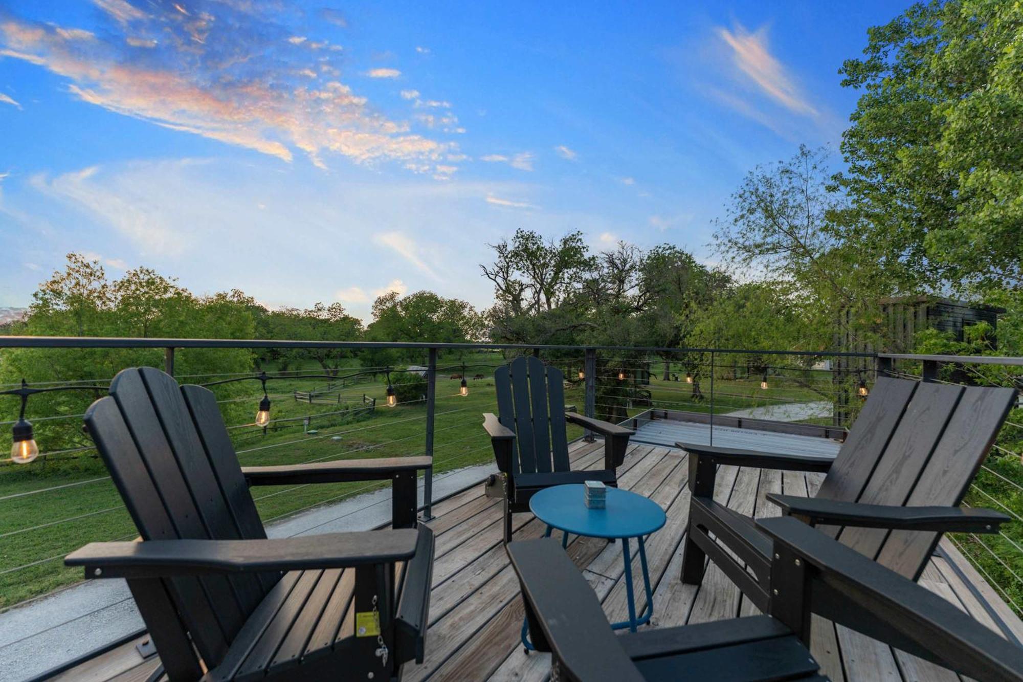 Container Home With Rooftop Views And Pickleball-Pecan Grove Bellmead Extérieur photo